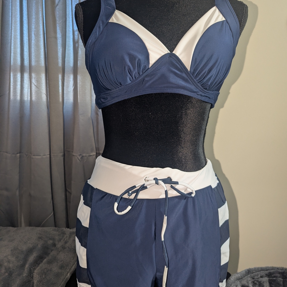 Women's Navy and White Intimate Set